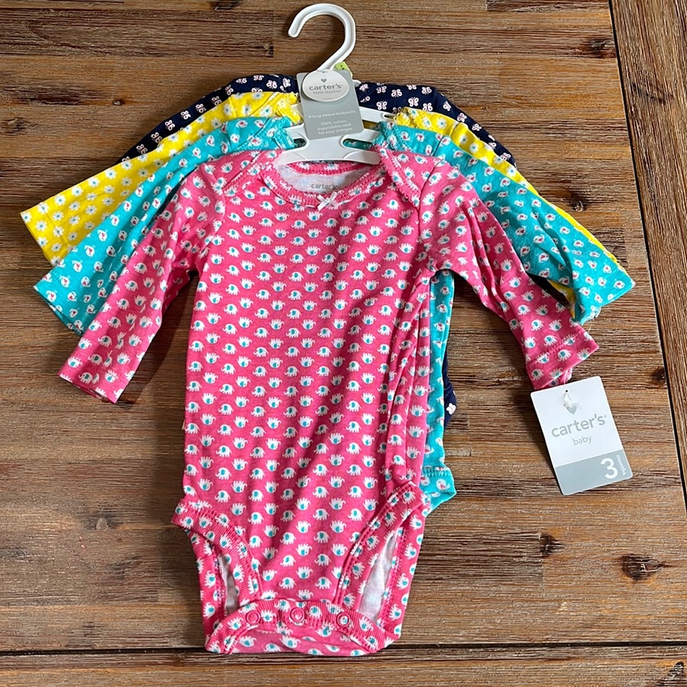 Carter’s Girl Size 3 Month Pack of 4 Long Sleeve Bodysuits.